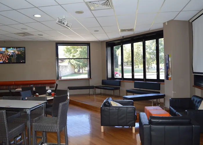 Best Western Blackbutt Inn